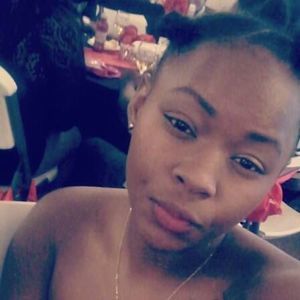 Meet your Posher, Lagea